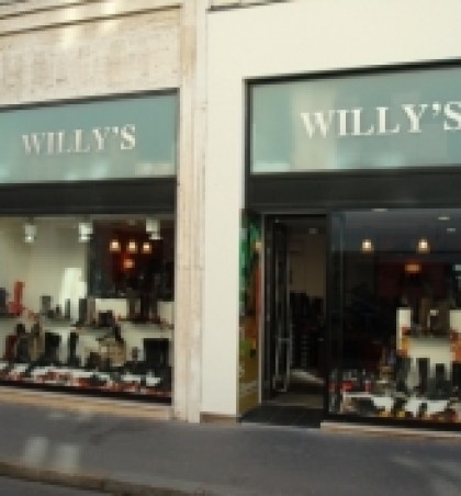 WILLY’S